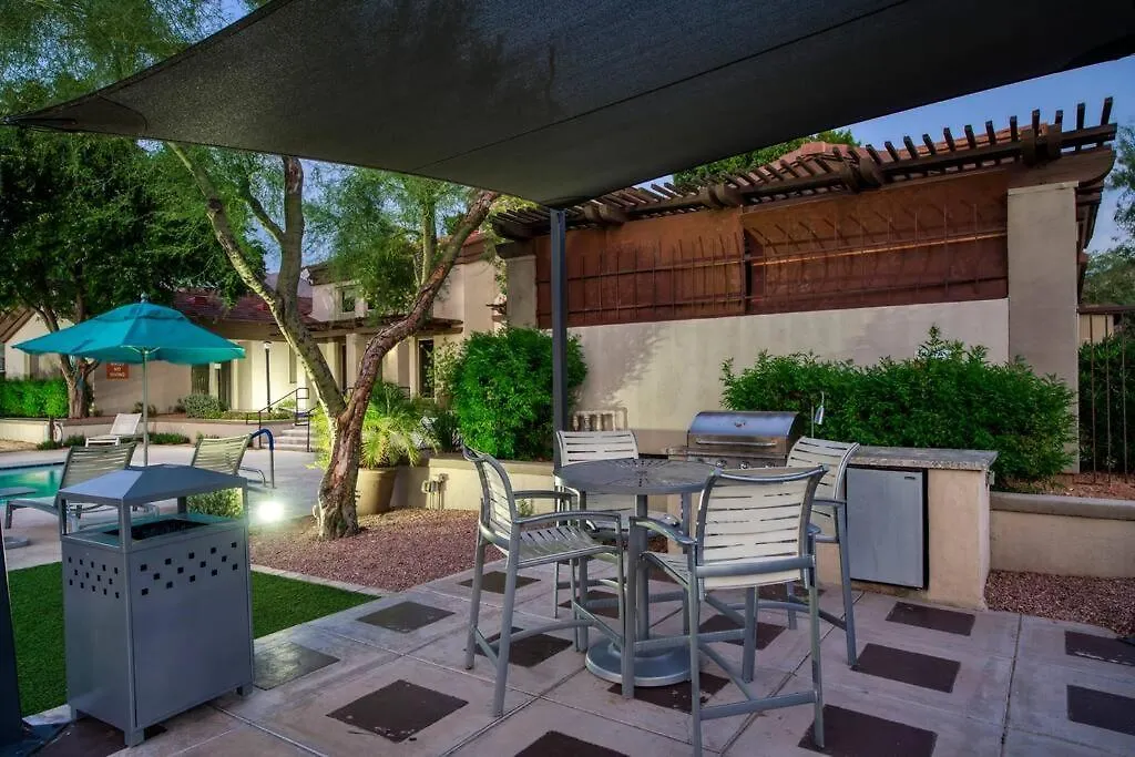 Modern 3-Br Condo Near West Gate Scottsdale 0*,  USA